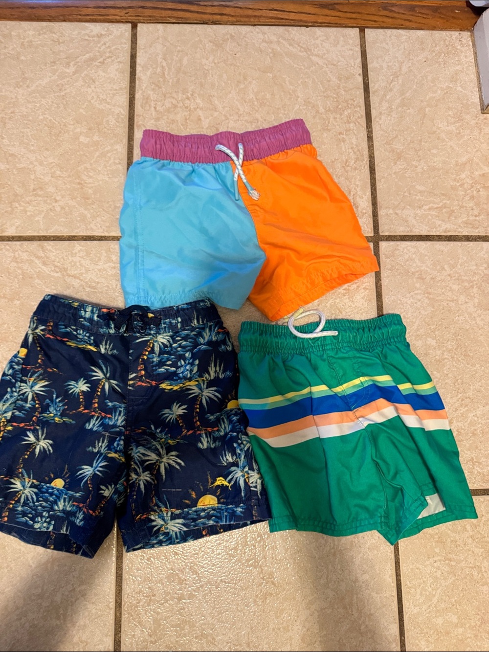 Kids Colorblock & Printed Swim Shorts - 3T 🍊